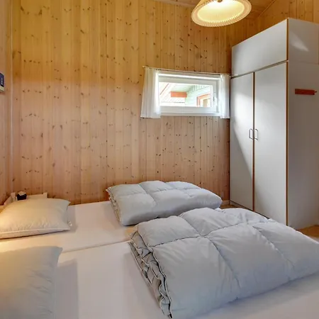 Steni - 250m From The Sea By Interhome Feriehus *
