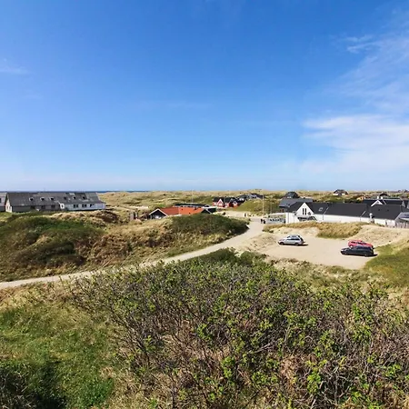 Steni - 250m From The Sea By Interhome